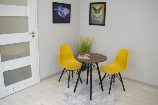 STOLIK KAWOWY TODI NOWOCZESNY SKANDYNAWSKI BRĄZOWY OKRĄGŁY BLAT 60CM