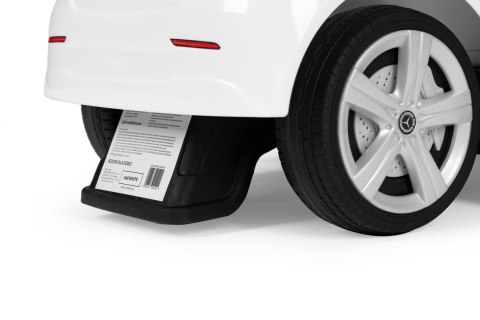 JEŹDZIK PCHACZ AUTKO MERCEDES C CLASS INTERAKTYWNA KIEROWNICA PROWADNIK BIAŁY