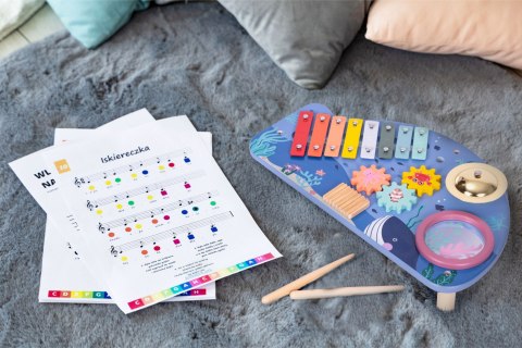 STOLIK Z INSTRUMENTAMI STÓŁ MUZYCZNY CYMBAŁKI TALERZ PERKUSYJNY TARKA MOTYW MORSKI ECOTOYS